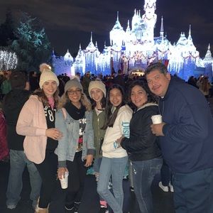 Meet your Posher, Veronica